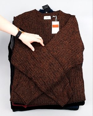 Фотография  888 - Джемпера мужские C&A 025#7 кг, ЛОТ №7887 оптом в Благовещенске и Амурской области