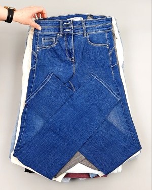 Фотография  928 - Джинсы NEXT Women#10 кг, ЛОТ №8034 оптом в Благовещенске и Амурской области