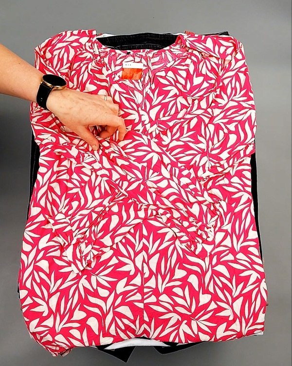 Фотография  710 - C&A Spring, Summer mix 025#20 кг, ЛОТ №7861 оптом в Благовещенске и Амурской области