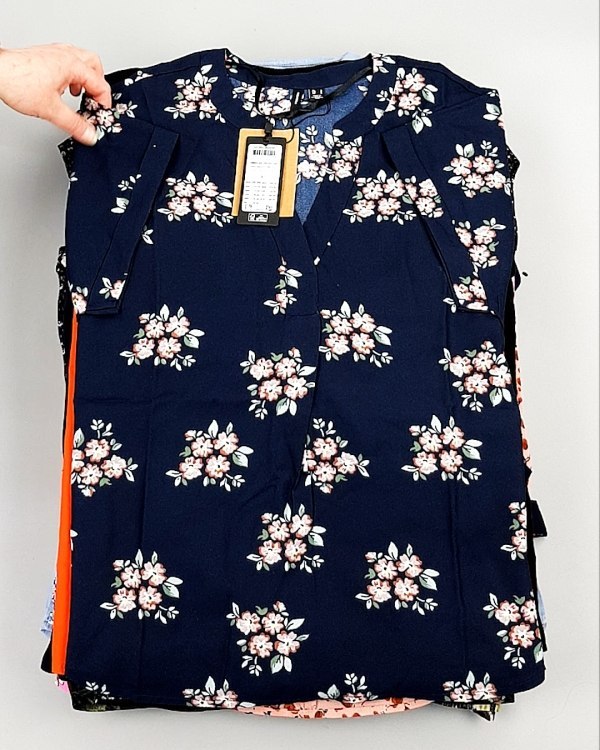 Фотография  558 - Блузки Bestseller 44#5 кг оптом в Благовещенске и Амурской области