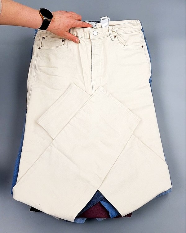 Фотография  501 - Джинсы NEXT Women#10 кг, ЛОТ №8034 оптом в Благовещенске и Амурской области