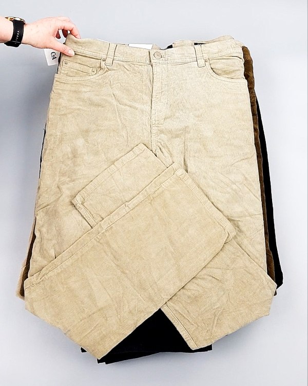 Фотография  996 - Брюки вельветовые м/ж C&A 025#10 кг, ЛОТ №8031 оптом в Благовещенске и Амурской области