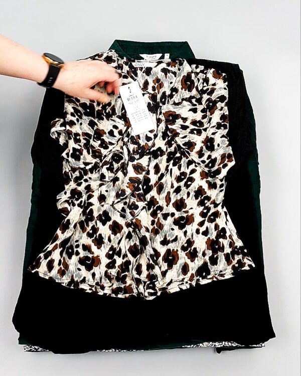 Фотография  413 - Блузки Bestseller+DK 035#5 кг, ЛОТ №8096 оптом в Благовещенске и Амурской области