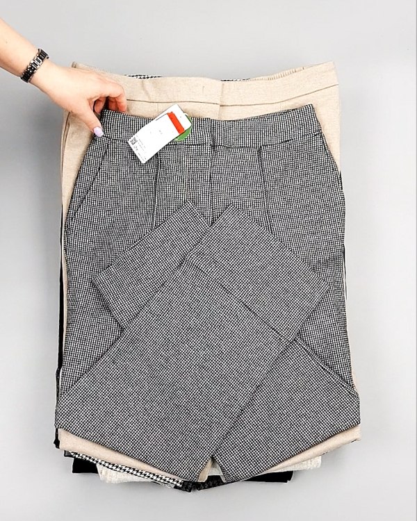 Фотография  363 - Брюки женские зима C&A 025#10 кг, ЛОТ №7911 оптом в Благовещенске и Амурской области