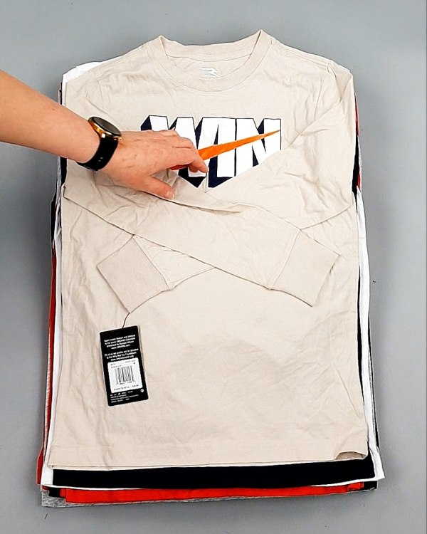 Фотография  691 - Тонковки детские NIKE CAN 084#5 кг, ЛОТ №7968 оптом в Благовещенске и Амурской области