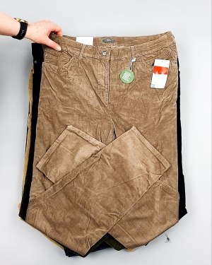 Фотография  575 - Брюки вельветовые м/ж C&A 025#10 кг, ЛОТ №7902 оптом в Благовещенске и Амурской области