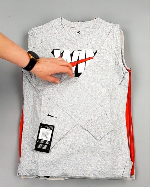 Фотография  695 - Тонковки детские NIKE CAN 084#5 кг, ЛОТ №7971 оптом в Благовещенске и Амурской области