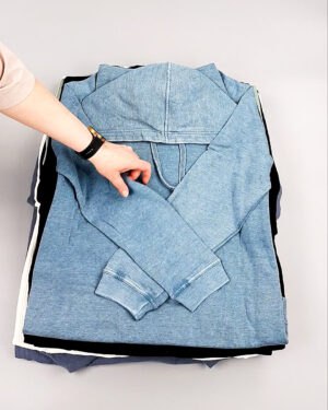 Фотография  847 - Толстовки муж BLUE CAN 084#10 кг, ЛОТ №8106 оптом в Благовещенске и Амурской области