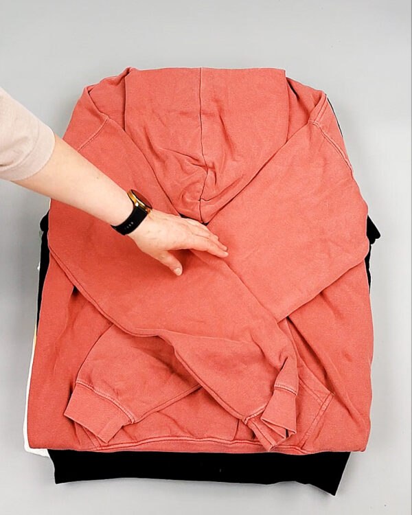 Фотография  946 - Толстовки муж BLUE CAN 084#10 кг оптом в Благовещенске и Амурской области