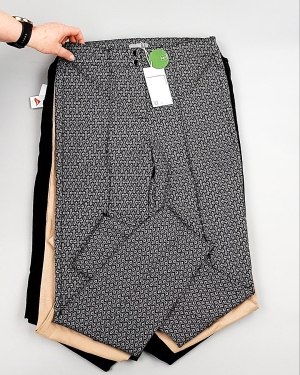 Фотография  599 - Брюки женские лето C&A 025#10 кг, ЛОТ №7892 оптом в Благовещенске и Амурской области