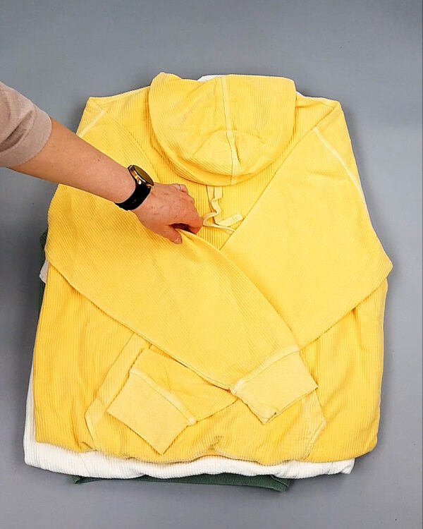 Фотография  236 - Толстовки муж BLUE CAN 084#10 кг оптом в Благовещенске и Амурской области