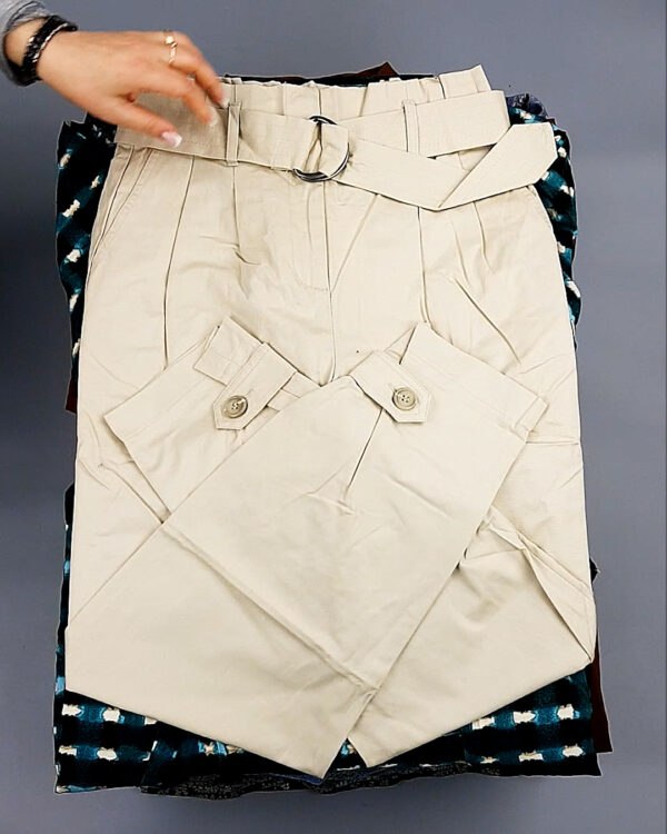 Фотография  464 - B.YOUNG Summer mix 035#15 кг, ЛОТ №8202 оптом в Благовещенске и Амурской области