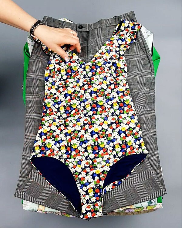 Фотография  164 - OTHER STORIES mix 06 B 035#15 кг, ЛОТ №8192 оптом в Благовещенске и Амурской области