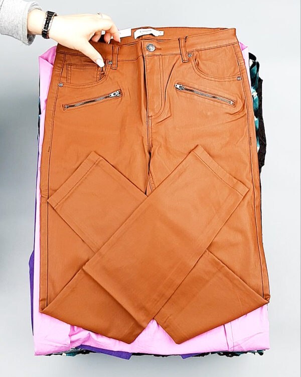 Фотография  581 - B.YOUNG Summer mix 035#15 кг, ЛОТ №8201 оптом в Благовещенске и Амурской области