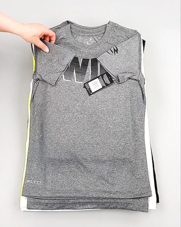 Фотография  653 - Футболки детские NIKE CAN 084#5 кг, ЛОТ №8297 оптом в Благовещенске и Амурской области