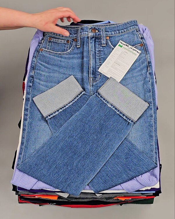 Фотография  759 - CANADA mix 084#50 кг, ЛОТ №8336 оптом в Благовещенске и Амурской области