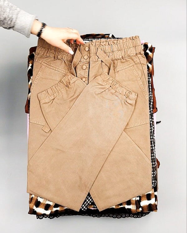 Фотография  398 - B.YOUNG Summer mix 035#15 кг, ЛОТ №8203 оптом в Благовещенске и Амурской области