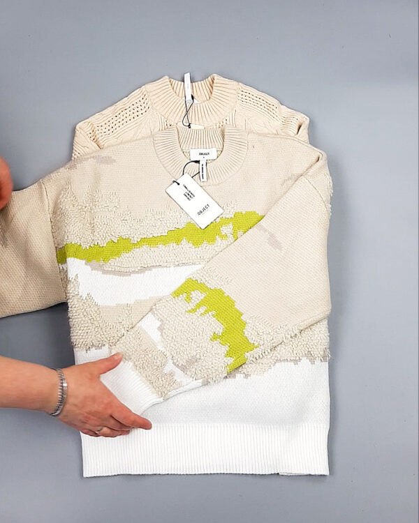 Фотография  723 - Джемпера Bestseller+DK 035#7 кг, ЛОТ №8260 оптом в Благовещенске и Амурской области