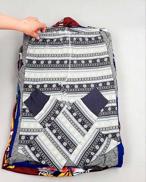 Фотография  493 - Пижамы СТОК CAN 084#10 кг, ЛОТ №8328 оптом в Благовещенске и Амурской области