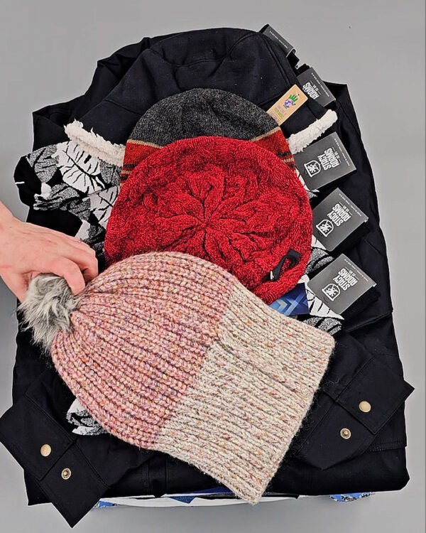 Фотография  709 - CANADA mix 084#50 кг, ЛОТ №8336 оптом в Благовещенске и Амурской области