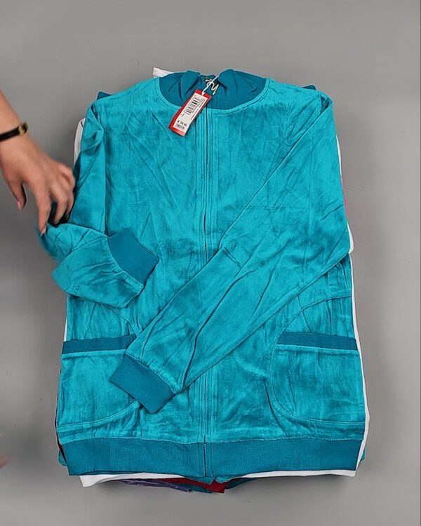 Фотография  668 - Спортивные костюмы  AD83#10 шт, ЛОТ №8642 оптом в Благовещенске и Амурской области