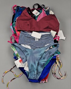 Купить Купальники Nordstrom 124#2,5 кг, ЛОТ №8489 оптом в Благовещенске и Амурской области