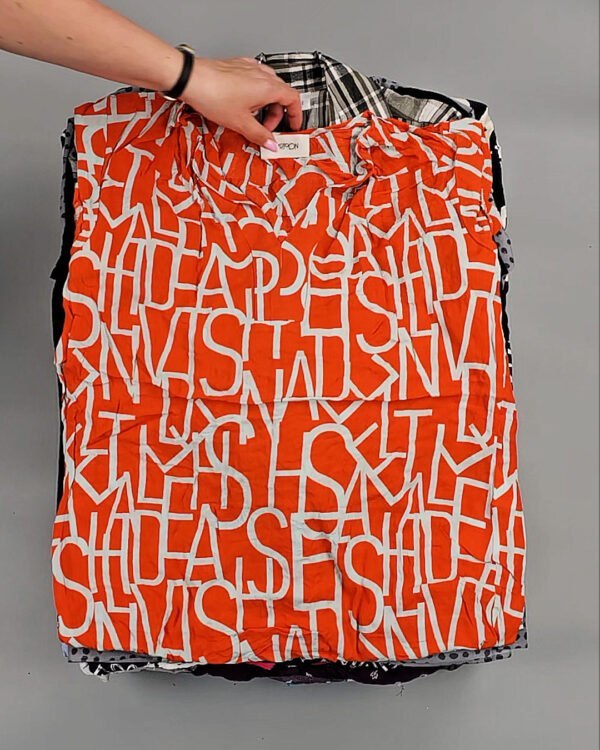 Фотография  441 - Блузки S#10 кг, ЛОТ № ВК0104 оптом в Благовещенске и Амурской области