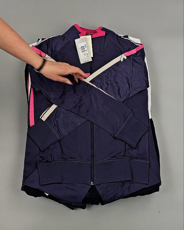 Фотография  669 - Спортивные костюмы  AD83#10 шт, ЛОТ №8641 оптом в Благовещенске и Амурской области