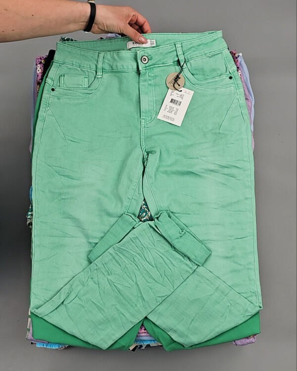 Фотография  972 - B.YOUNG Summer mix 045#15 кг, ЛОТ №8567 оптом в Благовещенске и Амурской области