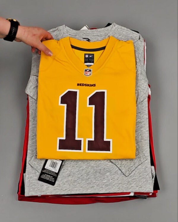 Фотография  516 - KIDS NIKE CAN 084#5 кг, ЛОТ №8502 оптом в Благовещенске и Амурской области