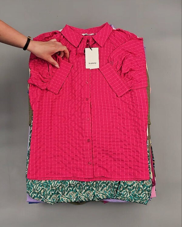 Фотография  360 - B.YOUNG Summer mix 045#15 кг, ЛОТ №8570 оптом в Благовещенске и Амурской области