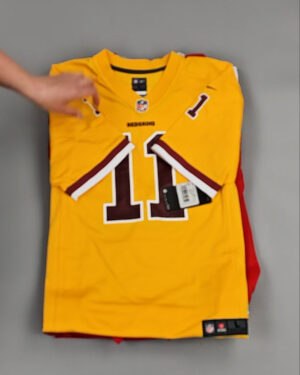 Фотография  900 - KIDS NIKE CAN 084#5 кг, ЛОТ №8476 оптом в Благовещенске и Амурской области