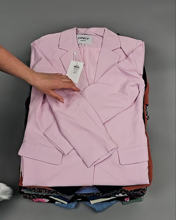 Фотография  807 - ONLY Summer mix 045#15 кг, ЛОТ №8455 оптом в Благовещенске и Амурской области