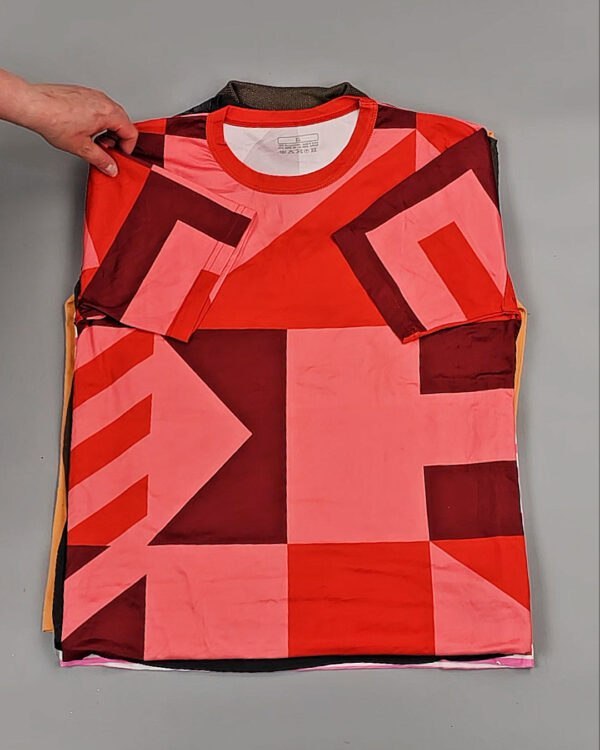 Фотография  730 - Футболки м/ж Cr+Ex#8 кг, ЛОТ № ВК0100 оптом в Благовещенске и Амурской области