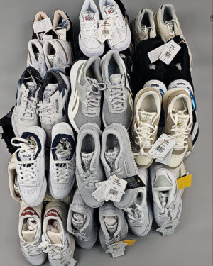 Купить Кроссовки Reebok#23 шт, ЛОТ №8897 оптом в Благовещенске и Амурской области