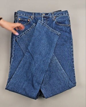 Фотография  488 - Джинсы LEVIS муж #6,2 кг, ЛОТ №8758 оптом в Благовещенске и Амурской области