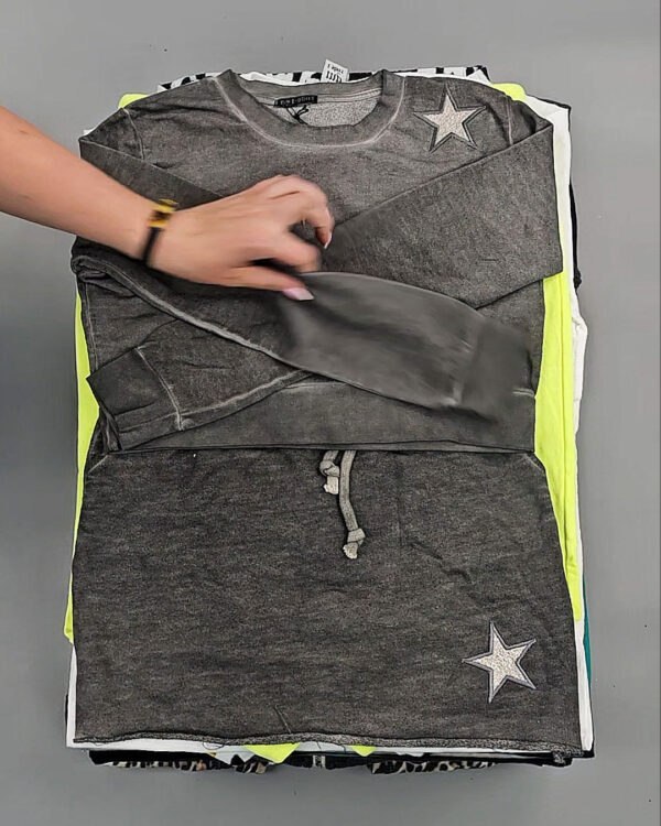 Фотография  565 - CIRCUS mix #12 кг, ЛОТ №8806 оптом в Благовещенске и Амурской области