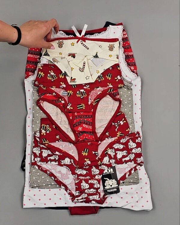 Фотография  758 - Нижнее белье CALZEDONIA дети#40 шт, ЛОТ №8825 оптом в Благовещенске и Амурской области