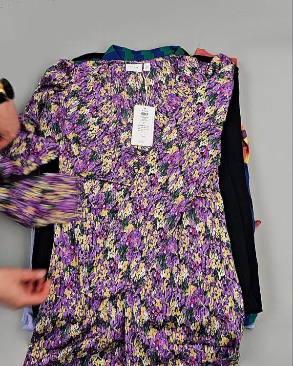 Фотография  656 - Платья VILA Summer 045#7,5 кг, ЛОТ №8774 оптом в Благовещенске и Амурской области