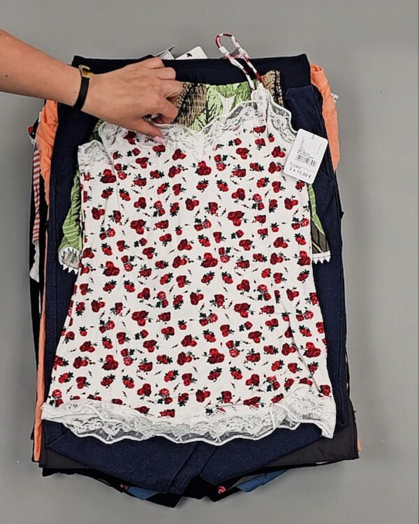 Фотография  825 - CALZEDONIA лето mix#50 шт оптом в Благовещенске и Амурской области