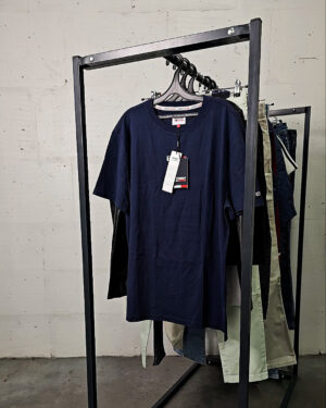 Купить LACOSTE, CALVIN KLEIN, TOMMY HILFIGER, GUESS + 075#19 шт, ЛОТ №9073 оптом в Благовещенске и Амурской области