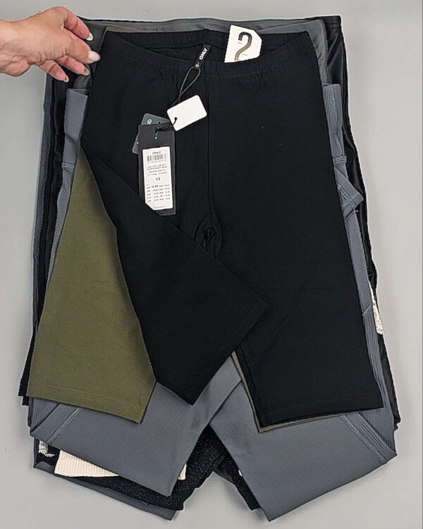 Фотография  798 - Спорт Bestseller 045 B#4 кг, ЛОТ №9038 оптом в Благовещенске и Амурской области