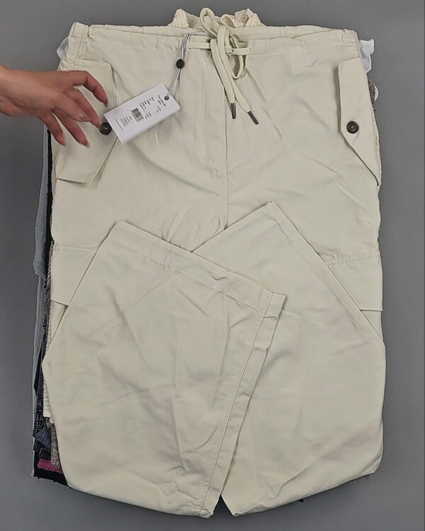 Фотография  899 - CO COUTURE mix 075#25 шт, ЛОТ №9008 оптом в Благовещенске и Амурской области