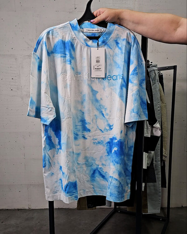 Фотография  578 - LACOSTE, CALVIN KLEIN, TOMMY HILFIGER, GUESS + 075#20 шт, ЛОТ №9072 оптом в Благовещенске и Амурской области