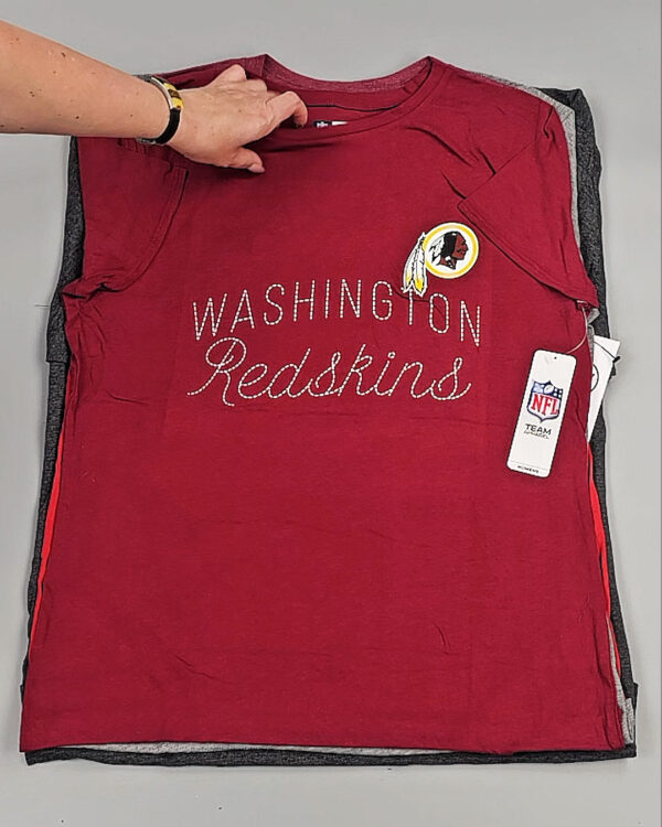 Фотография  734 - Футболки СТОК CAN 084#5 кг, ЛОТ №9000 оптом в Благовещенске и Амурской области