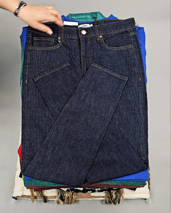 Фотография  510 - B.YOUNG Winter mix 104#15 кг, ЛОТ СТ-9194 оптом в Благовещенске и Амурской области