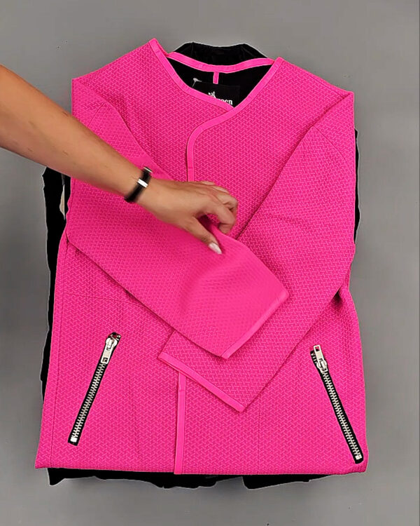 Фотография  549 - Жакеты Корея 085#10 кг, ЛОТ № СТ-9238 оптом в Благовещенске и Амурской области