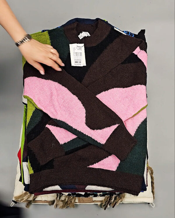 Фотография  763 - B.YOUNG Winter mix 104#15 кг, ЛОТ СТ-9194 оптом в Благовещенске и Амурской области