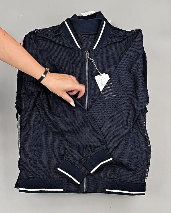 Фотография  316 - Толстовки Корея 085#7,4 кг, ЛОТ СТ-9235 оптом в Благовещенске и Амурской области