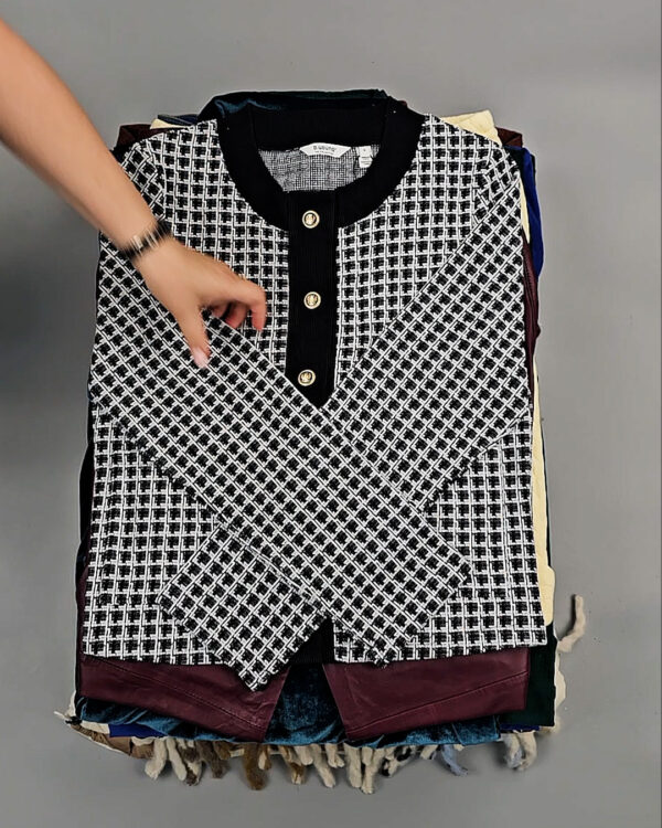 Фотография  617 - B.YOUNG Winter mix 104#15 кг, ЛОТ СТ-9196 оптом в Благовещенске и Амурской области